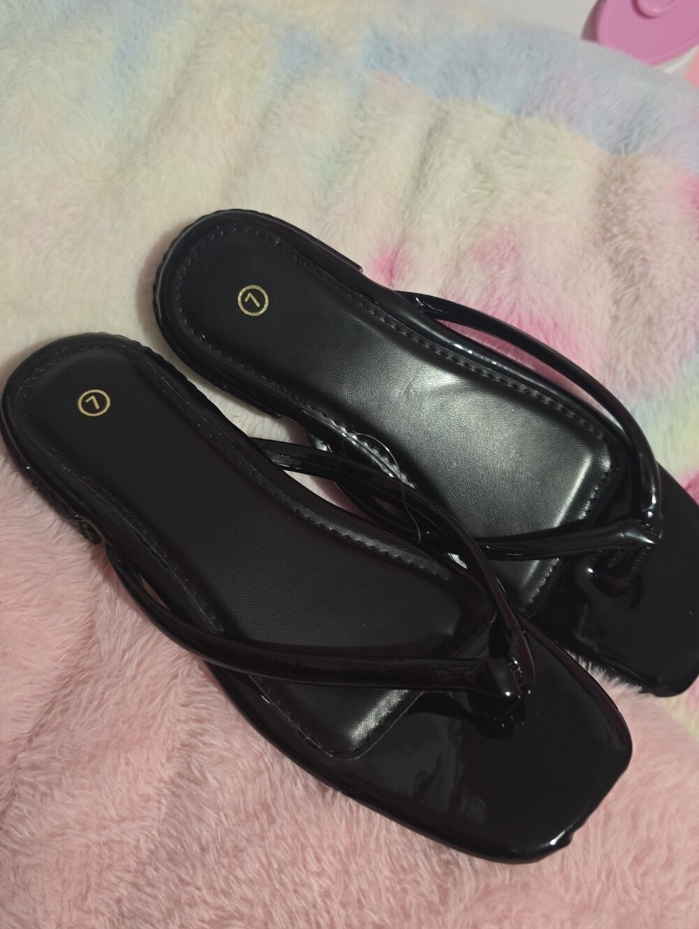 Black Patent Thong Sandals for Women